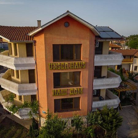 Guest House Nash Dom Kavarna Exteriér fotografie
