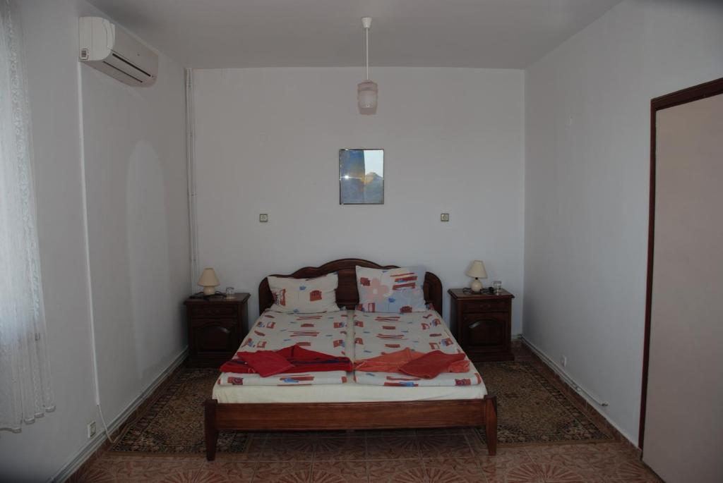 Guest House Nash Dom Kavarna Pokoj fotografie