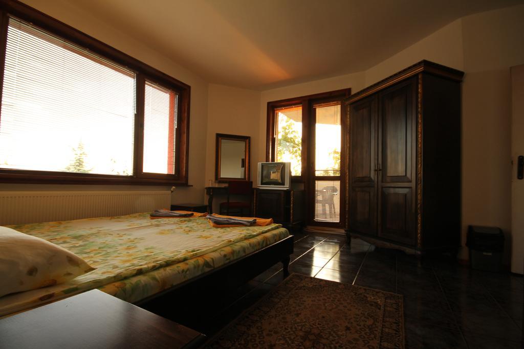 Guest House Nash Dom Kavarna Exteriér fotografie